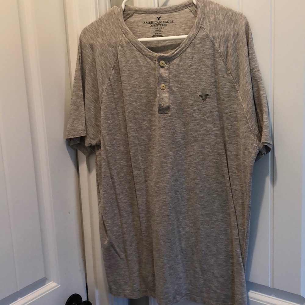 NWOT American eagle legend T
